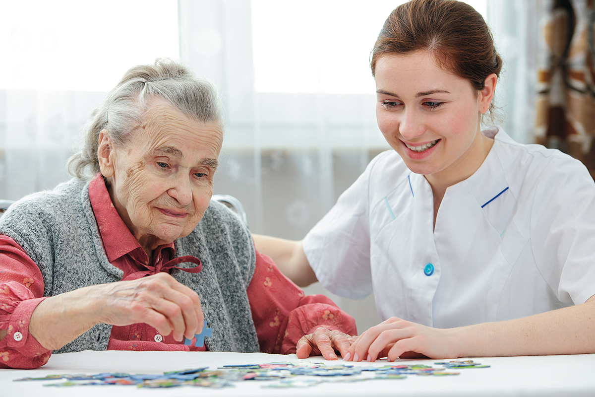 how to care for dementia patients at home